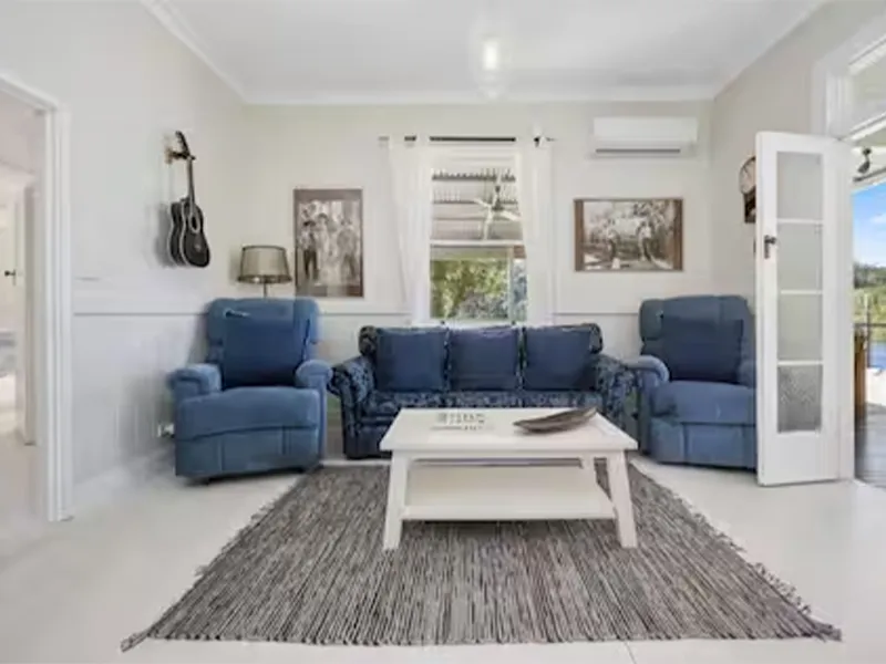 the river cottage, milsons passage (1)